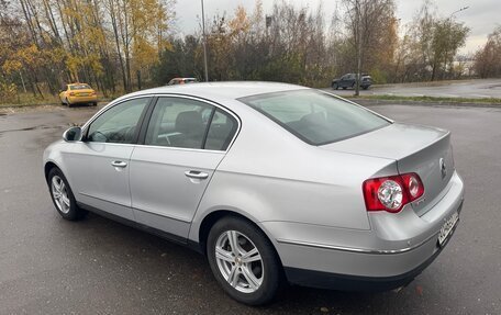 Volkswagen Passat B6, 2010 год, 850 000 рублей, 4 фотография