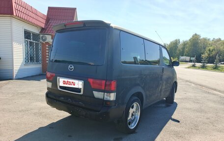 Mazda Bongo Friendee i рестайлинг, 2000 год, 600 000 рублей, 11 фотография
