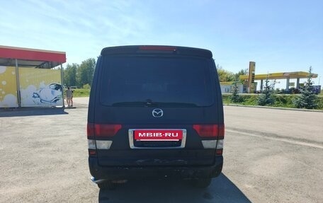 Mazda Bongo Friendee i рестайлинг, 2000 год, 600 000 рублей, 9 фотография