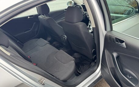 Volkswagen Passat B6, 2010 год, 850 000 рублей, 13 фотография