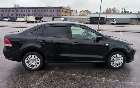 Volkswagen Polo VI (EU Market), 2013 год, 625 000 рублей, 3 фотография