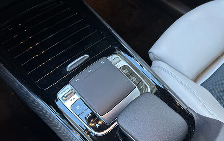 Mercedes-Benz GLB, 2020 год, 3 900 000 рублей, 17 фотография