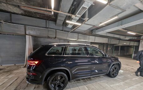 Skoda Kodiaq I, 2023 год, 4 850 000 рублей, 2 фотография