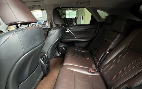 Lexus RX IV рестайлинг, 2016 год, 4 000 000 рублей, 17 фотография