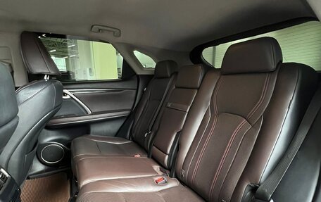 Lexus RX IV рестайлинг, 2016 год, 4 000 000 рублей, 18 фотография