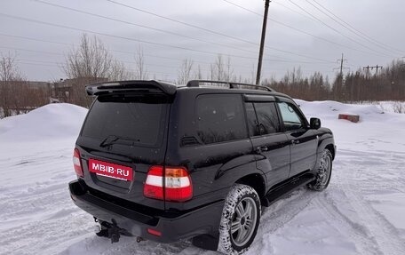 Toyota Land Cruiser 100 рестайлинг 2, 2006 год, 2 500 000 рублей, 6 фотография