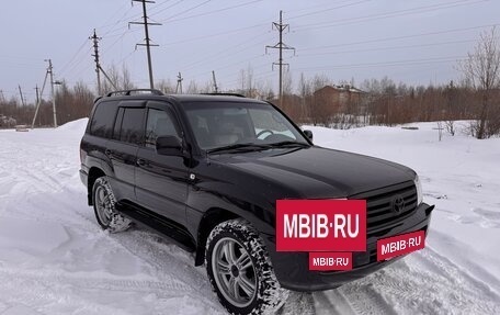 Toyota Land Cruiser 100 рестайлинг 2, 2006 год, 2 500 000 рублей, 8 фотография