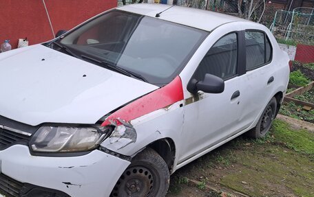 Renault Logan II, 2014 год, 250 000 рублей, 4 фотография