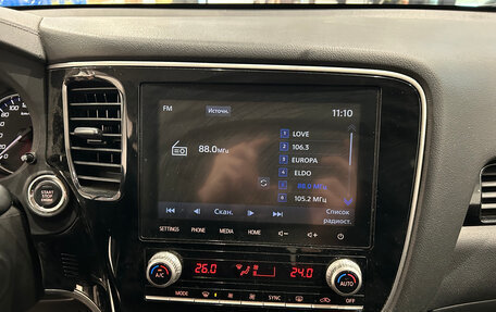 Mitsubishi Outlander III рестайлинг 3, 2022 год, 2 699 000 рублей, 13 фотография