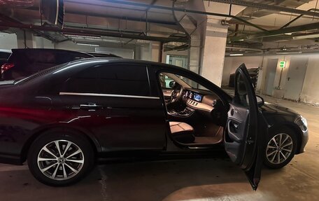 Mercedes-Benz E-Класс, 2019 год, 3 200 000 рублей, 11 фотография