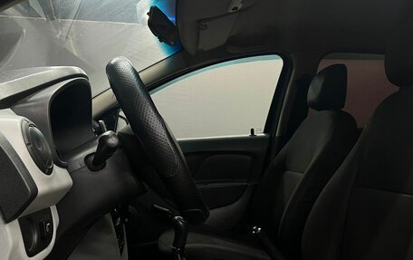 Renault Logan II, 2014 год, 399 900 рублей, 6 фотография