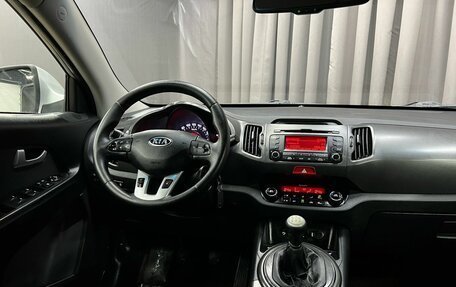 KIA Sportage III, 2010 год, 749 777 рублей, 7 фотография