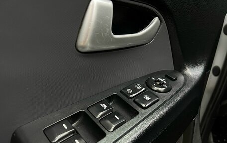 KIA Sportage III, 2010 год, 749 777 рублей, 14 фотография