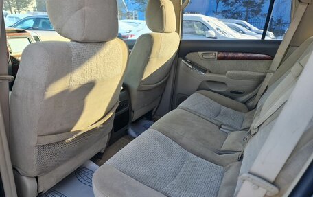 Toyota Land Cruiser Prado 120 рестайлинг, 2007 год, 1 885 000 рублей, 15 фотография