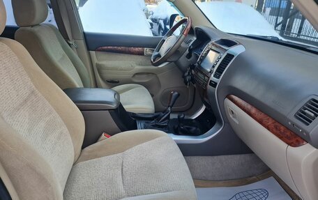 Toyota Land Cruiser Prado 120 рестайлинг, 2007 год, 1 885 000 рублей, 23 фотография