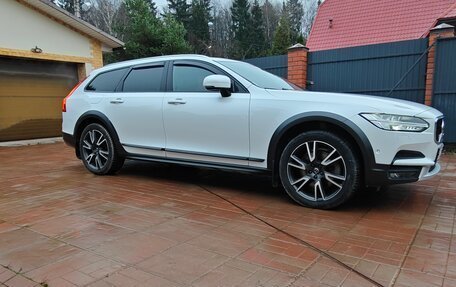 Volvo V90 Cross Country I рестайлинг, 2018 год, 4 580 000 рублей, 2 фотография