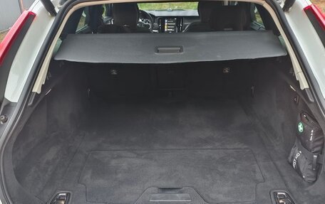 Volvo V90 Cross Country I рестайлинг, 2018 год, 4 580 000 рублей, 22 фотография