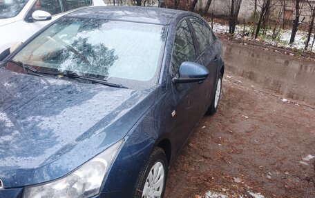 Chevrolet Cruze II, 2009 год, 650 000 рублей, 4 фотография