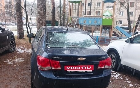 Chevrolet Cruze II, 2009 год, 650 000 рублей, 2 фотография