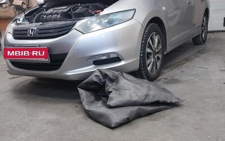 Honda Insight II рестайлинг, 2009 год, 720 000 рублей, 3 фотография