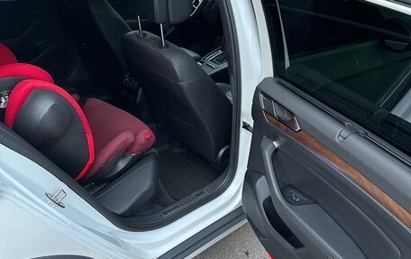 Volkswagen Passat B8 рестайлинг, 2018 год, 2 770 000 рублей, 9 фотография