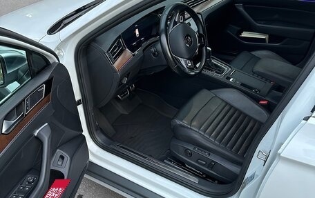 Volkswagen Passat B8 рестайлинг, 2018 год, 2 770 000 рублей, 6 фотография