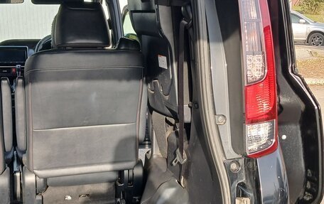 Toyota Esquire I, 2017 год, 2 450 000 рублей, 3 фотография