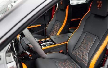 Lamborghini Urus I, 2025 год, 45 000 000 рублей, 11 фотография