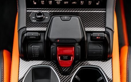 Lamborghini Urus I, 2025 год, 45 000 000 рублей, 23 фотография