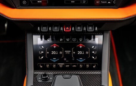 Lamborghini Urus I, 2025 год, 45 000 000 рублей, 22 фотография