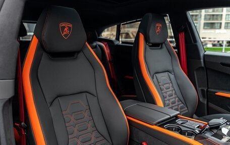 Lamborghini Urus I, 2025 год, 45 000 000 рублей, 26 фотография