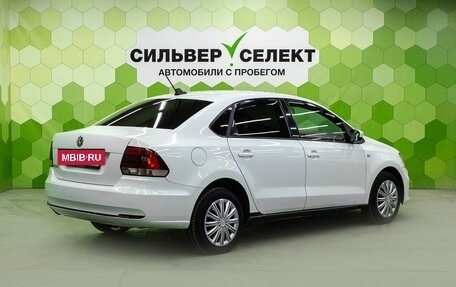 Volkswagen Polo VI (EU Market), 2017 год, 900 000 рублей, 2 фотография