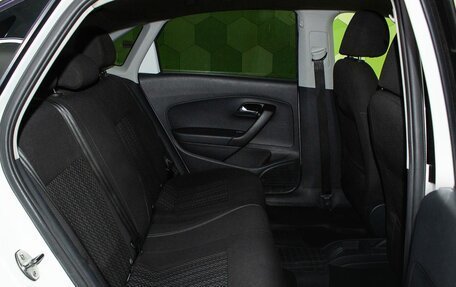 Volkswagen Polo VI (EU Market), 2017 год, 900 000 рублей, 12 фотография