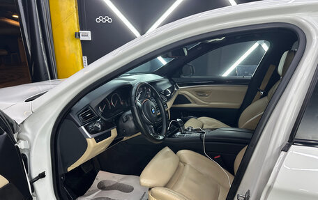 BMW 5 серия, 2011 год, 2 300 000 рублей, 9 фотография