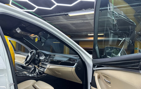 BMW 5 серия, 2011 год, 2 300 000 рублей, 18 фотография