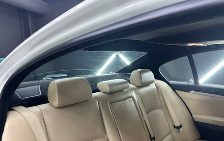 BMW 5 серия, 2011 год, 2 300 000 рублей, 17 фотография