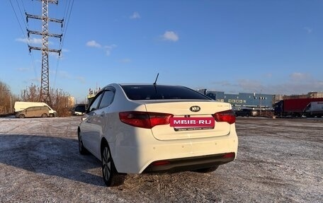 KIA Rio III рестайлинг, 2013 год, 1 050 000 рублей, 6 фотография