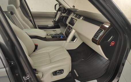 Land Rover Range Rover IV рестайлинг, 2016 год, 6 200 000 рублей, 7 фотография