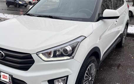 Hyundai Creta I рестайлинг, 2018 год, 1 900 000 рублей, 2 фотография