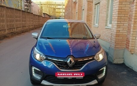 Renault Kaptur I рестайлинг, 2022 год, 1 750 000 рублей, 2 фотография