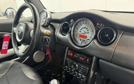 MINI Hatch, 2006 год, 850 000 рублей, 13 фотография