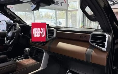 Toyota Tundra, 2025 год, 8 050 000 рублей, 22 фотография