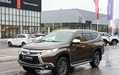 Mitsubishi Pajero Sport III рестайлинг, 2018 год, 2 800 000 рублей, 1 фотография