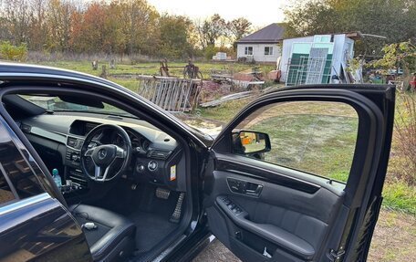 Mercedes-Benz E-Класс, 2012 год, 1 900 000 рублей, 4 фотография