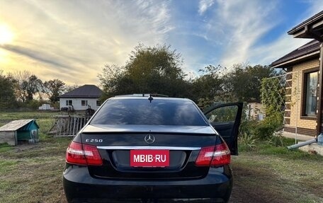 Mercedes-Benz E-Класс, 2012 год, 1 900 000 рублей, 7 фотография