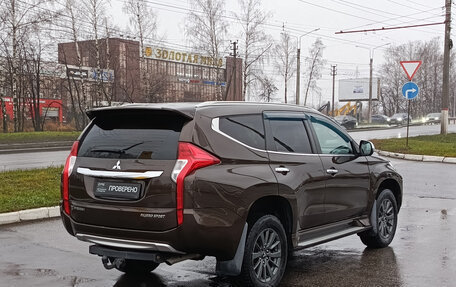 Mitsubishi Pajero Sport III рестайлинг, 2018 год, 2 800 000 рублей, 6 фотография