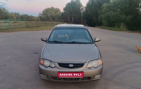 KIA Shuma II, 2004 год, 180 000 рублей, 1 фотография