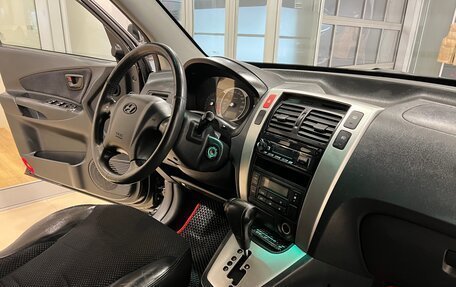 Hyundai Tucson III, 2008 год, 1 050 000 рублей, 21 фотография
