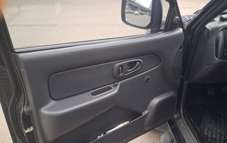 Mitsubishi L200 III рестайлинг, 2006 год, 1 000 000 рублей, 6 фотография