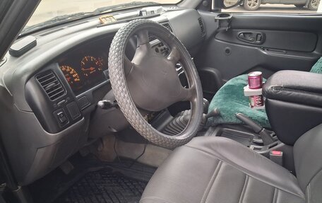 Mitsubishi L200 III рестайлинг, 2006 год, 1 000 000 рублей, 7 фотография